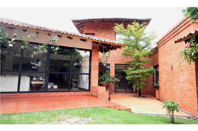 Casas, Venta en Pance