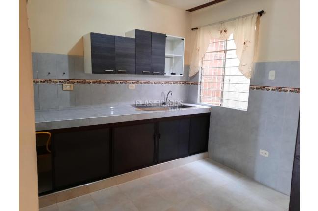 Casas, Venta, Salomia - $960.000.000