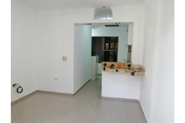 Apartaestudios, Alquiler, Nápoles