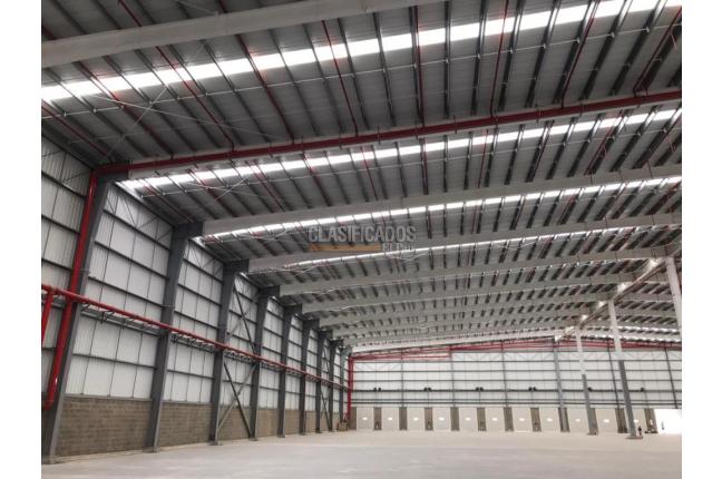 Locales y Bodegas, Alquiler, Arroyohondo - $268.150.000