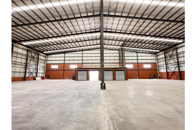 Locales y Bodegas, Alquiler, Yumbo - $59.904.000.000