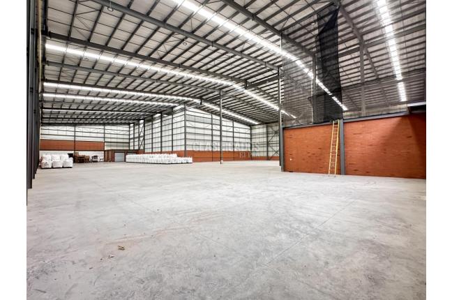 Locales y Bodegas, Alquiler, Yumbo - $59.904.000.000