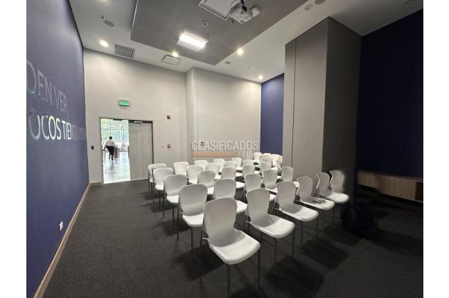 Oficinas y Consultorios, Alquiler, Centro Ccial. Jardín Plaza - $4.600.000