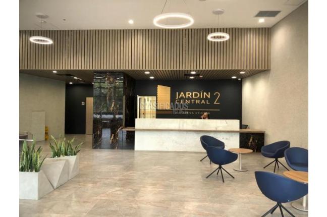 Oficinas y Consultorios, Alquiler, Centro Ccial. Jardín Plaza - $4.600.000