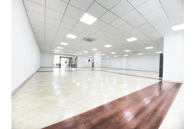 Oficinas y Consultorios, Alquiler en Menga