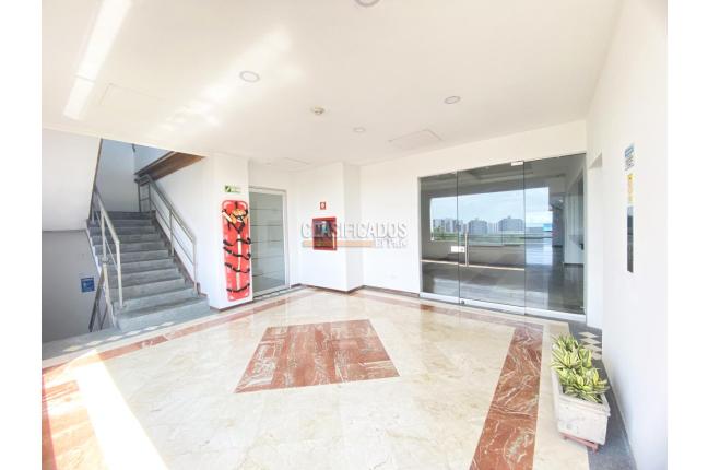 Oficinas y Consultorios, Alquiler, Menga - $66.108.000