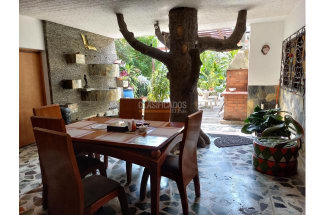 Casas, Venta, El Cedro - $1.350.000.000