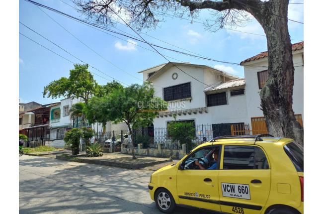 Casas, Venta, El Cedro - $1.350.000.000