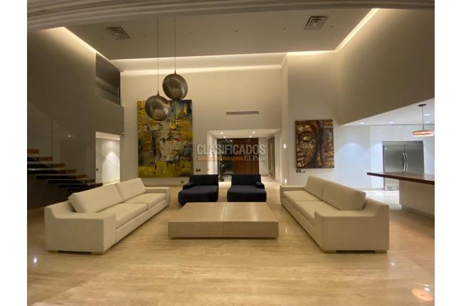 Casas, Venta en Altos de Ciudad Jardín