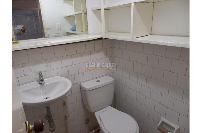 Locales y Bodegas, Alquiler, Granada - $650.000