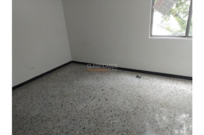 Apartamentos, Venta, Versalles - $280.000.000