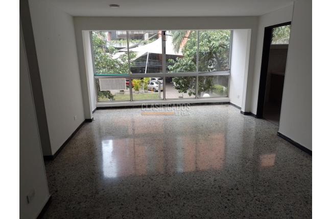 Apartamentos, Venta, Versalles - $280.000.000