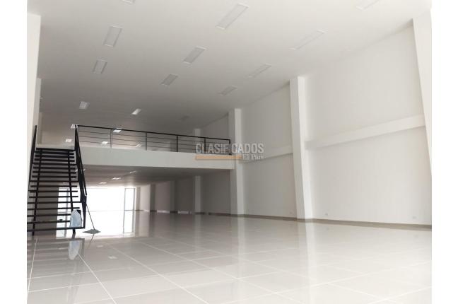 Locales y Bodegas, Alquiler, El Cedro - $18.000.000