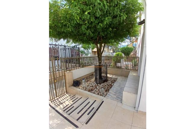 Casas, Venta, Álamos - $240.000.000