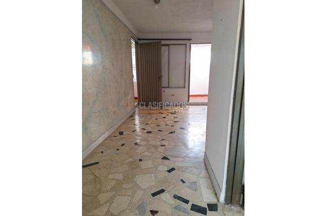 Apartamentos, Alquiler, Chapinero - $780.000
