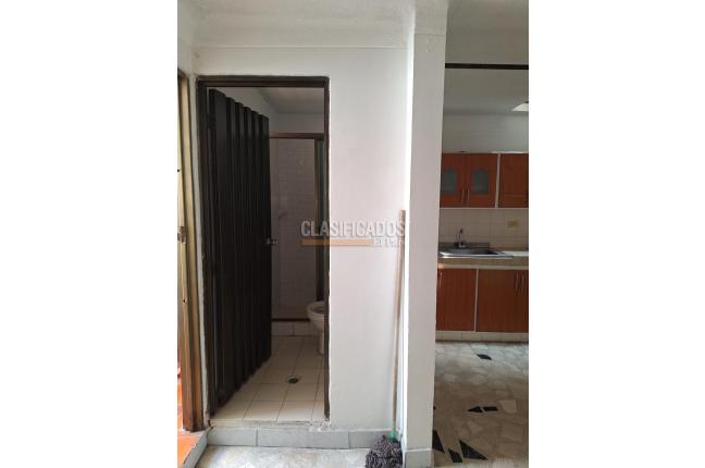 Apartamentos, Alquiler, Chapinero - $780.000