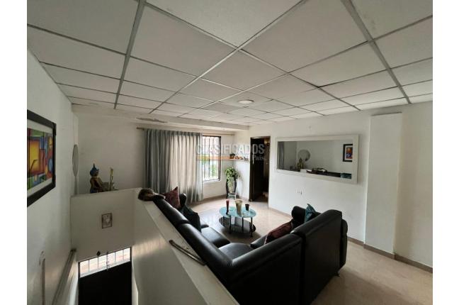 Casas, Venta, Cristóbal Colón - $450.000.000