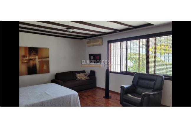 Casas, Alquiler, Centenario - $9.000.000