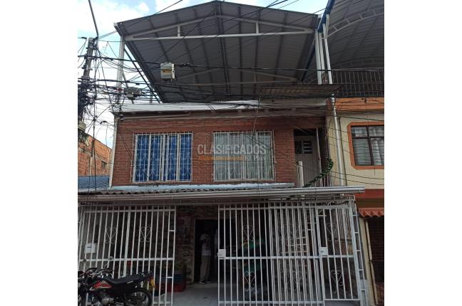 Casas, Venta, Petecuy - $400.000.000