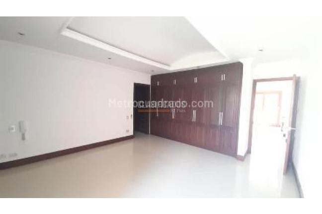 Casas, Venta, Ciudad Jardín - $1.500.000.000