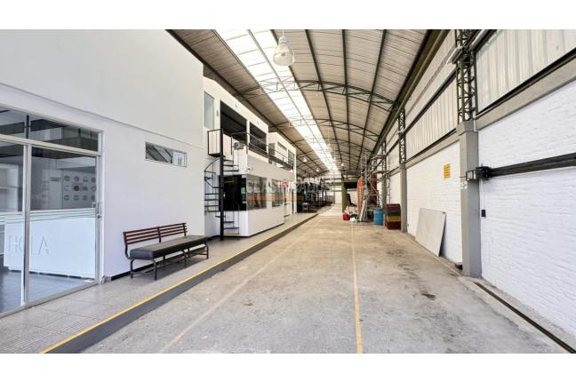 Locales y Bodegas, Alquiler en Buga