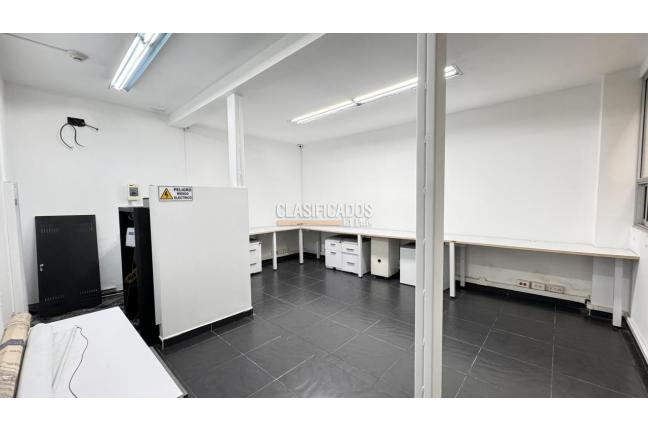 Locales y Bodegas, Alquiler, Buga - $12.000.000