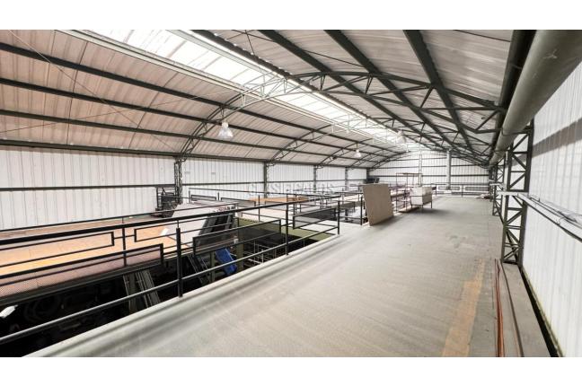 Locales y Bodegas, Alquiler, Buga - $12.000.000