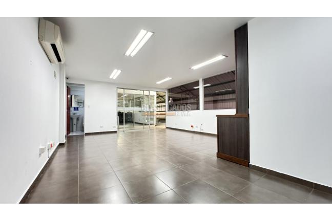 Locales y Bodegas, Alquiler, Buga - $12.000.000