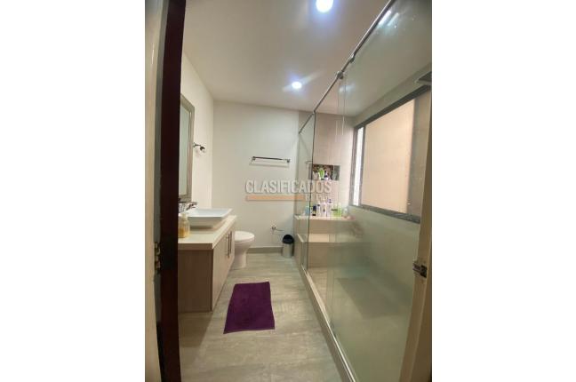 Casas, Venta en La Flora