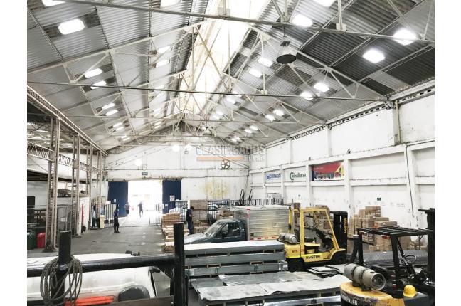 Locales y Bodegas, Alquiler, Las Delicias - $15.000.000