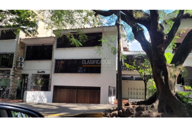 Casas, Venta en Centenario