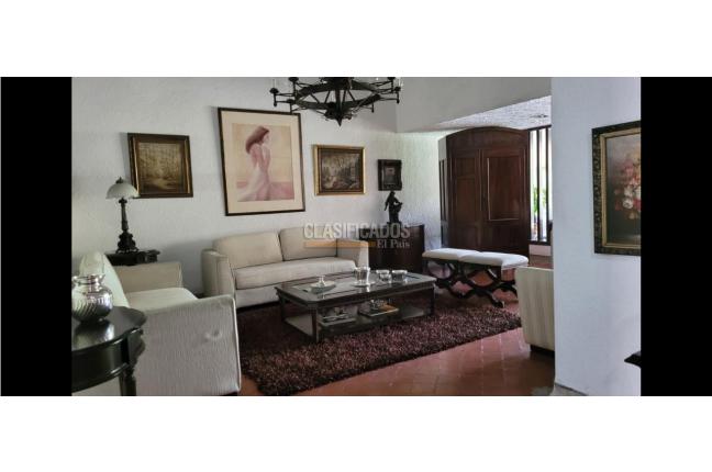 Casas, Venta, Centenario - $1.500.000.000