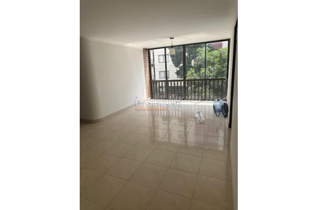 Apartamentos, Alquiler, Versalles - $1.950.000