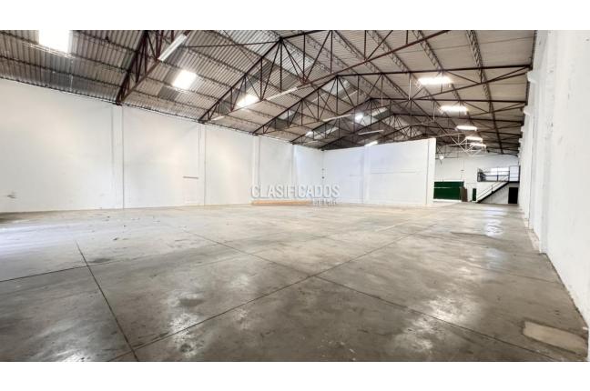 Locales y Bodegas, Alquiler en Yumbo