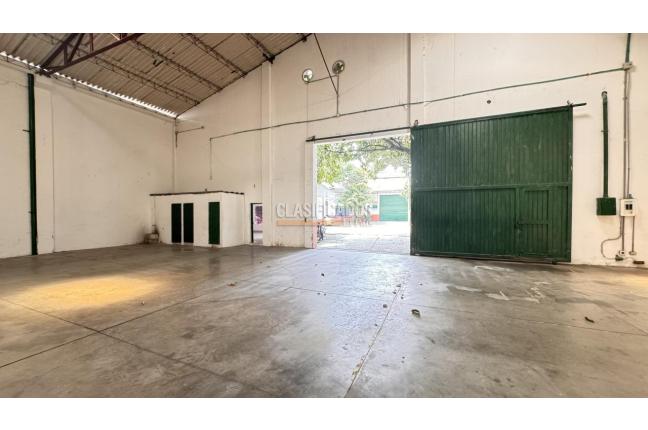 Locales y Bodegas, Alquiler, Yumbo - $15.000.000