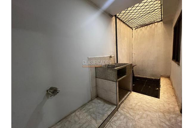 Apartamentos, Alquiler, Floralia - $600.000