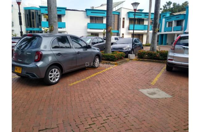 Apartamentos, Venta, El Ingenio - $240.000.000