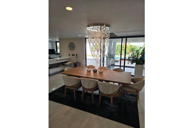 Casas, Alquiler en Ciudad Jardín