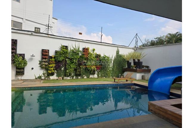 Casas, Alquiler, Ciudad Jardín - $20.000.000