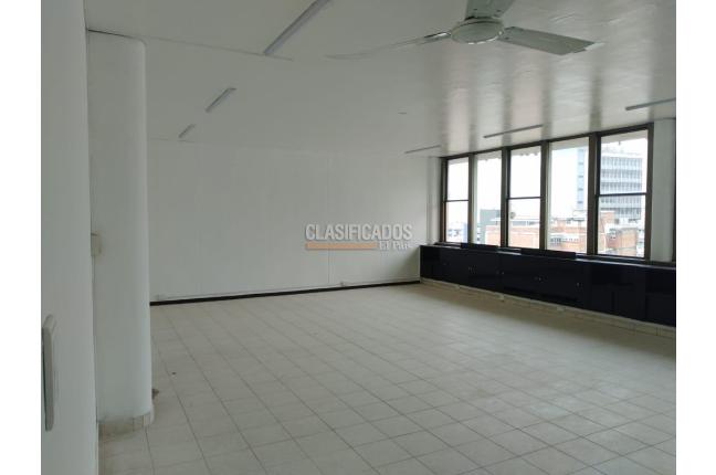 Oficinas y Consultorios, Venta, Ed. Suramericana - $140.000.000