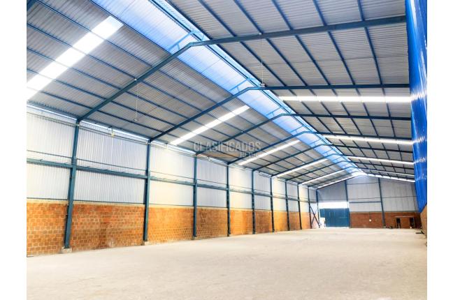 Locales y Bodegas, Alquiler, Yumbo - $21.000.000