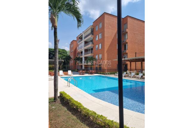 Apartamentos, Venta en Las Quintas de Don Simón