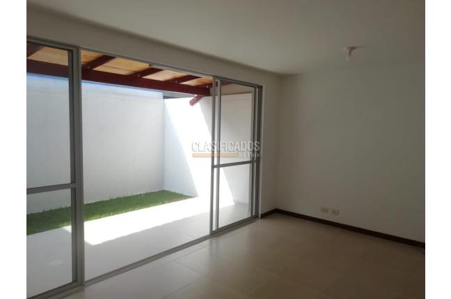 Casas, Venta, Ciudad Country - $340.000.000