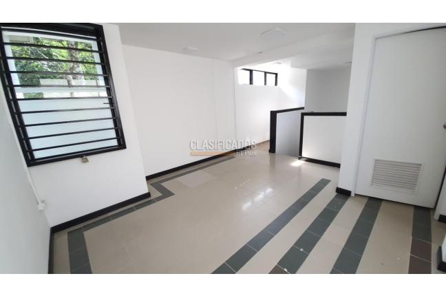 Locales y Bodegas, Alquiler, Tequendama - $3.100.000