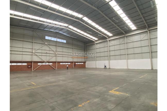 Locales y Bodegas, Alquiler, Yumbo - $25.000.000