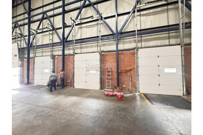 Locales y Bodegas, Alquiler, Arroyohondo - $82.500.000