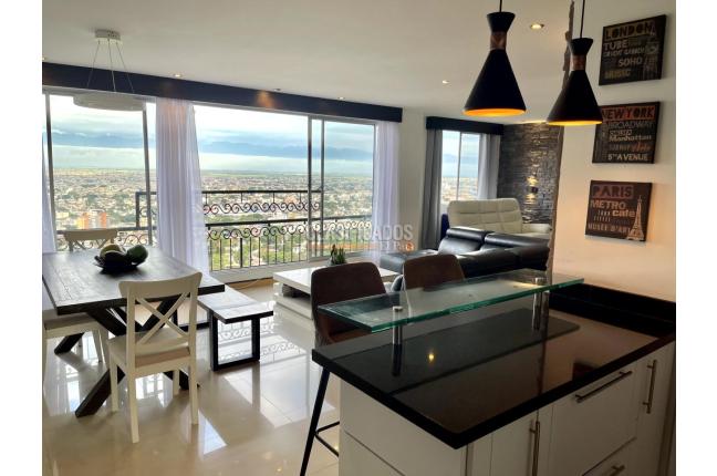 Apartamentos, Venta, Altos Cristales - $680.000.000