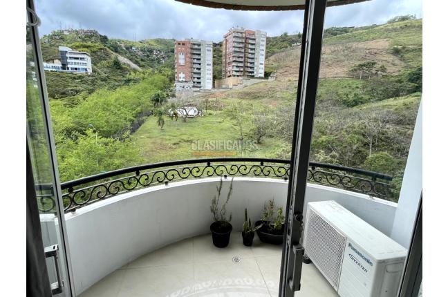 Apartamentos, Venta, Altos Cristales - $680.000.000