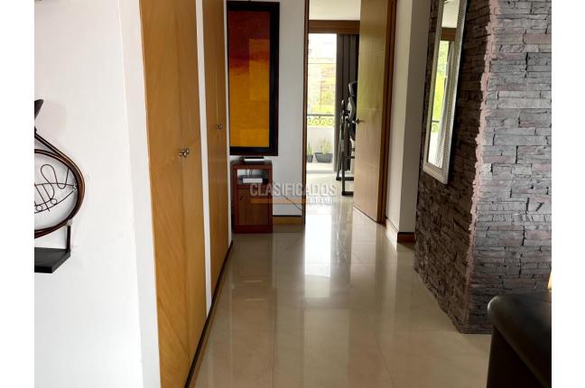 Apartamentos, Venta, Altos Cristales - $680.000.000