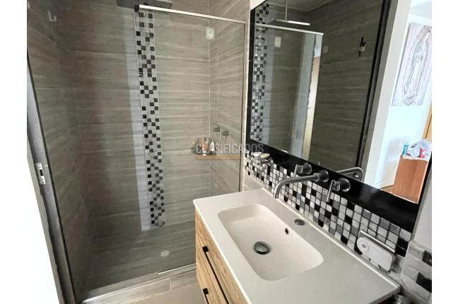 Apartamentos, Venta, Altos Cristales - $680.000.000